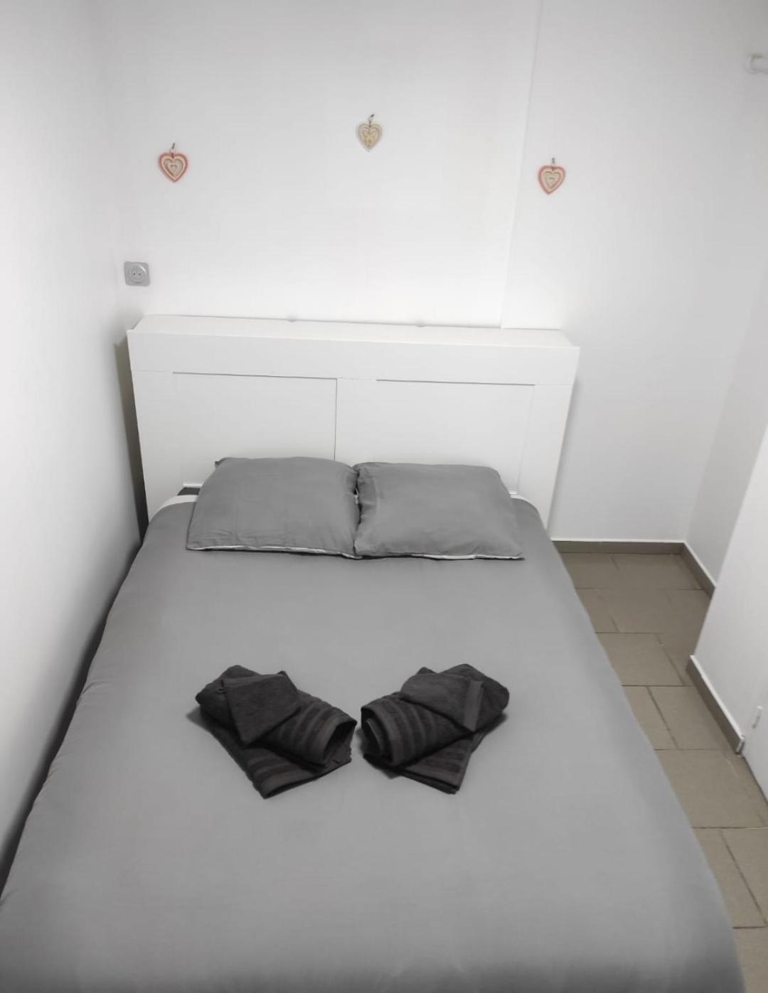 Apartmán Cosy Plain-Pied Sin-le-Noble Exteriér fotografie