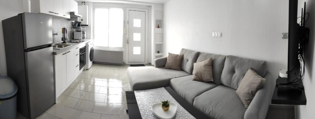 Apartmán Cosy Plain-Pied Sin-le-Noble Exteriér fotografie